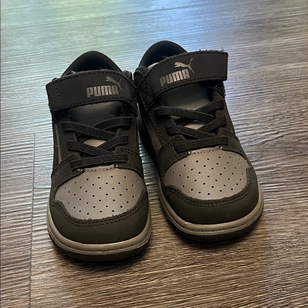Puma Kids Black and Gray Sneakers